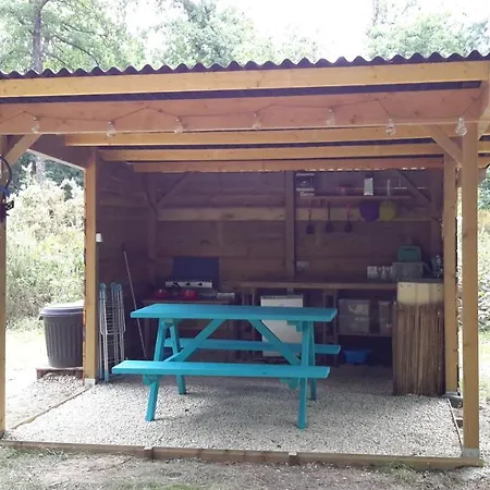 Camping Bois de St Hilaire Chalandray Extérieur photo