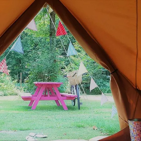 Camping Bois de St Hilaire Chalandray Extérieur photo